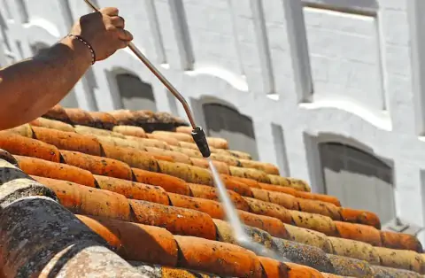 Nettoyage de toitures - Plœuc-L'Hermitage